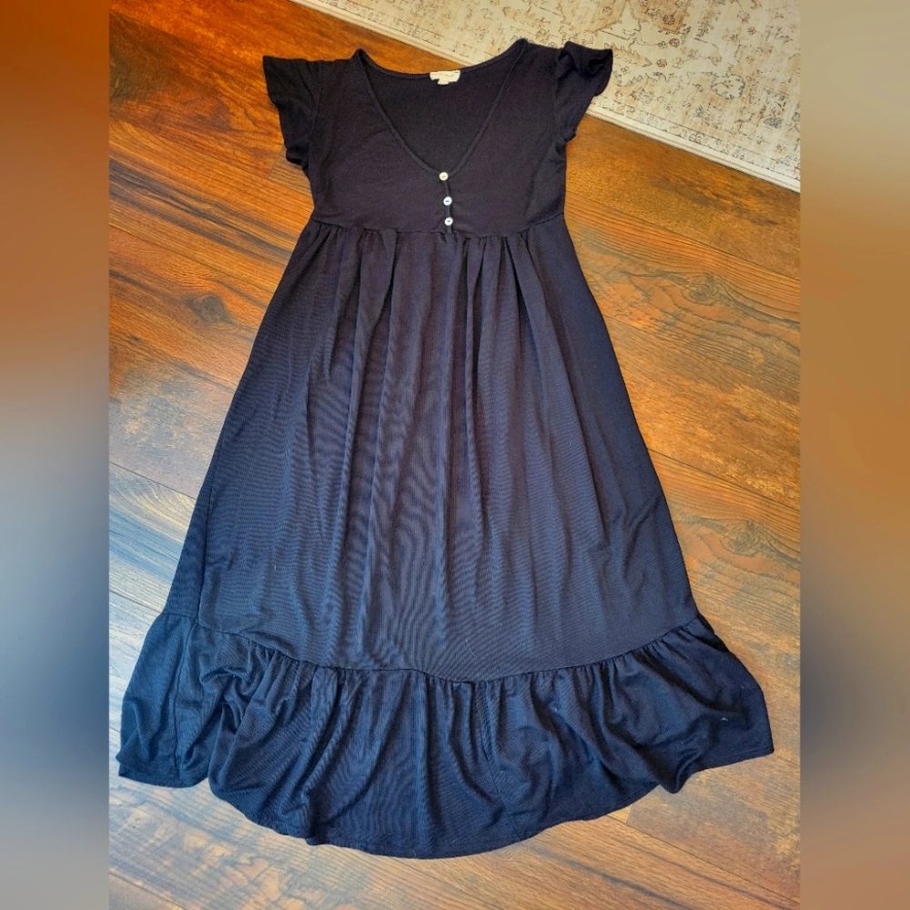 Charming Black Dress